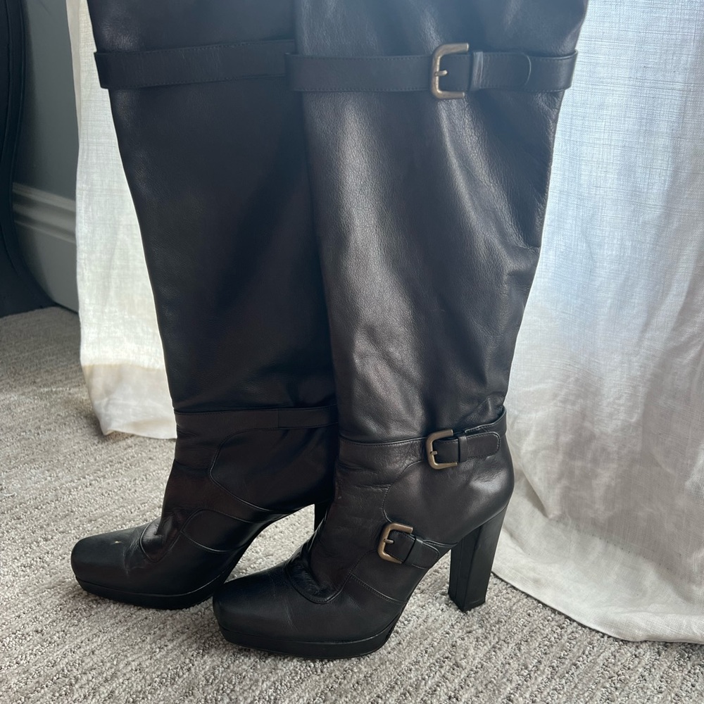 stuart weitzman tall boots